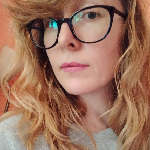 Meet your Posher, Ciragh - Picture 1 of 1